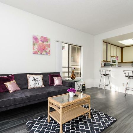 Cozy Walk Of Fame Studio Apartment ロサンゼルス エクステリア 写真